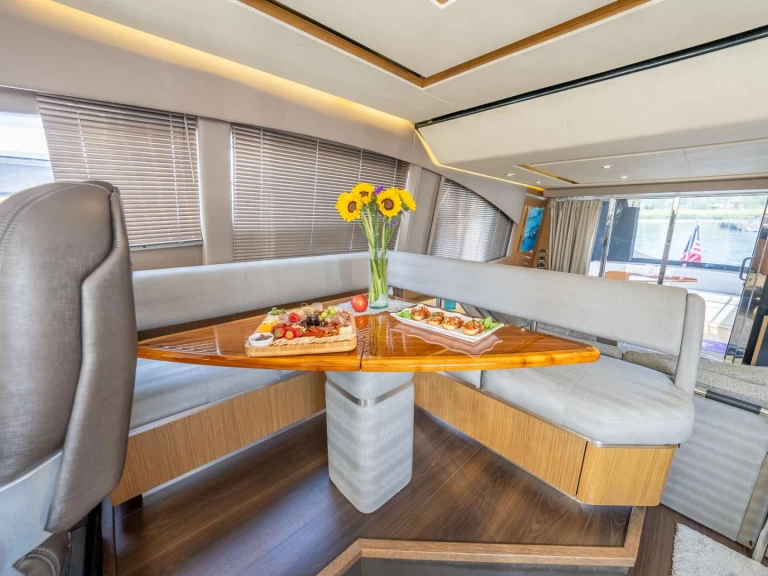Yacht charter Manhasset billig Sea Amber