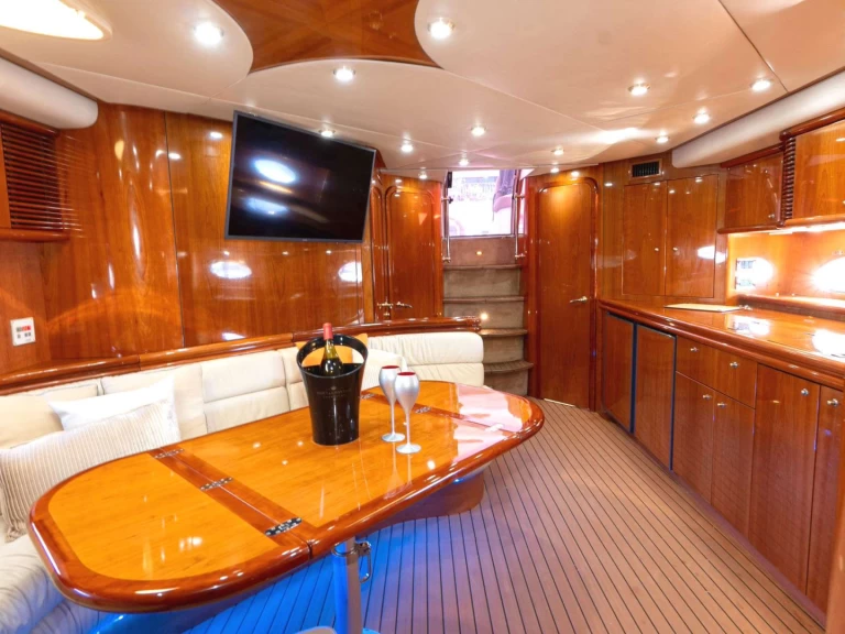 Uthyrning Bimini - Sunseeker Sanbella 2 av Samboat 