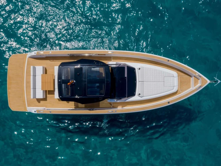 Hyra Lyx yacht med eller utan skeppare Pardo Yachts Benítses 