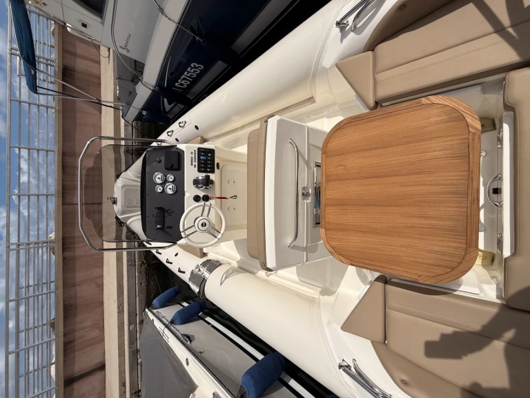 RIB för uthyrning Cannes till det bästa priset 