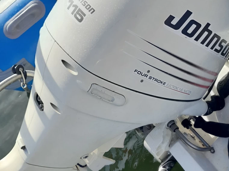 Yacht charter Gruissan billig LOMAC 600