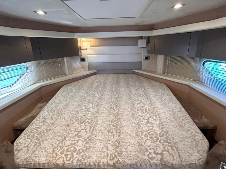 Uthyrning Motorbåt  i Nettuno - Cranchi Z 35