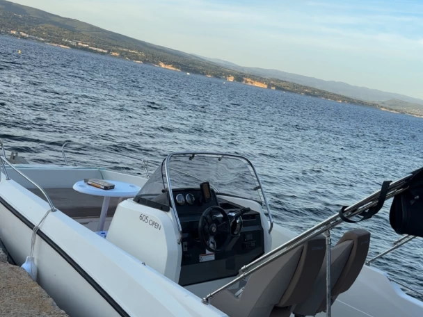 Uthyrning Motorbåt  i La Ciotat - Quicksilver Activ 605 Open