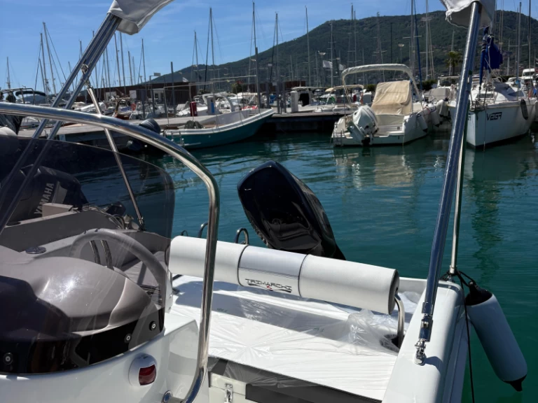 Yacht charter La Spezia billig Trimarchi 53 S Enica