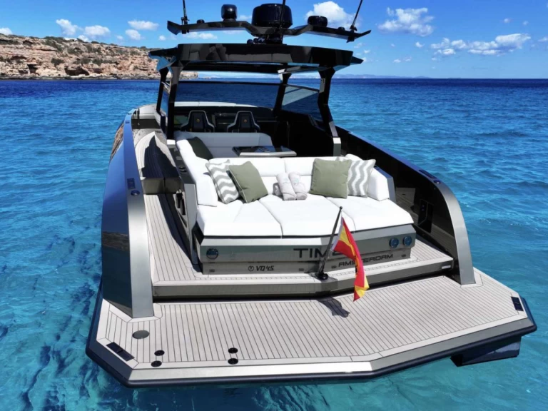Uthyrning Ibiza Town - Vanquish VQ 45 av Samboat 