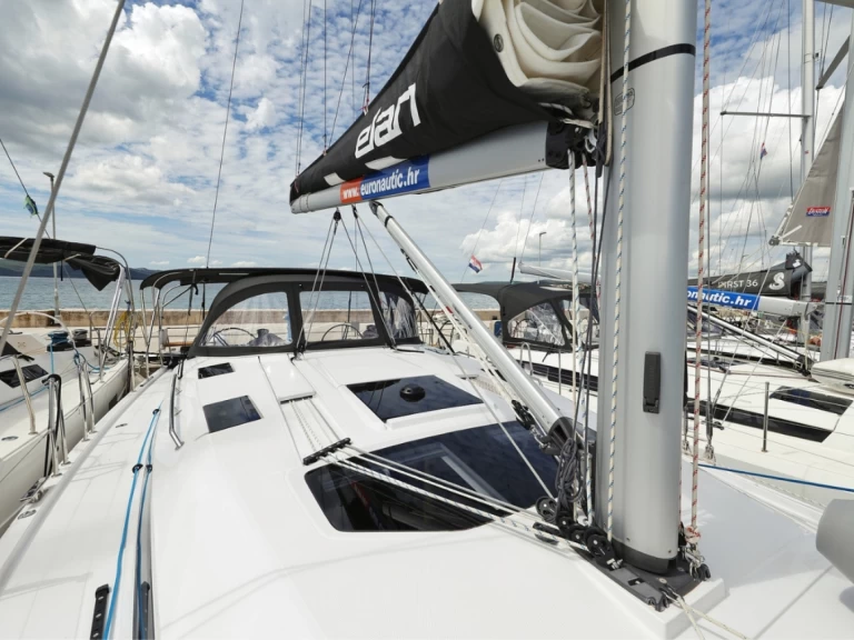 Båtuthyrning Elan Impression 45 i Biograd Na Moru på Samboat 