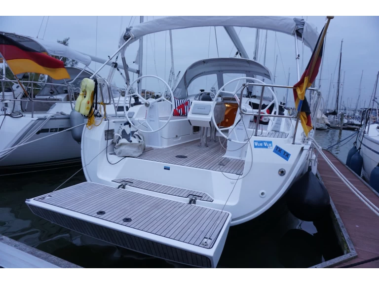 Uthyrning Lemmer - Bavaria Cruiser 37 av Samboat 