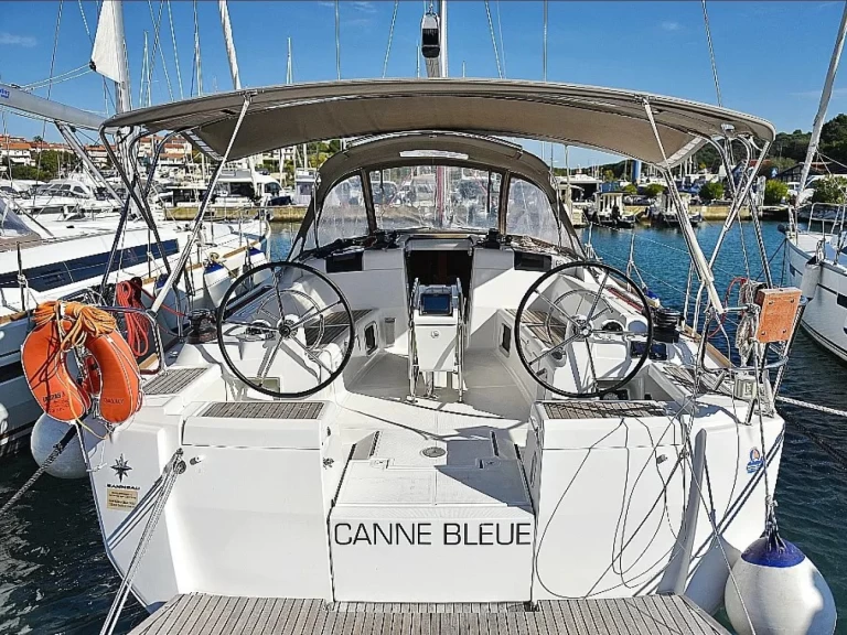 Hyr en Jeanneau Sun Odyssey 449 Rhodes (City) 
