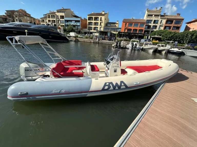 Uthyrning RIB i Porto-Vecchio - Bwa BWA 22