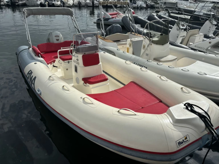 Hyra RIB med eller utan skeppare Bwa Porto-Vecchio 
