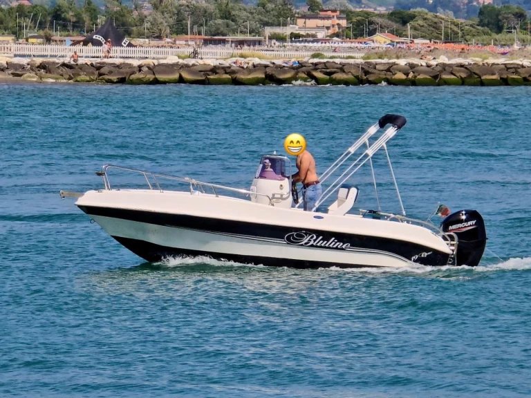 Uthyrning Motorbåt  i Bocca di Magra - Cantieri Blueline 19 open
