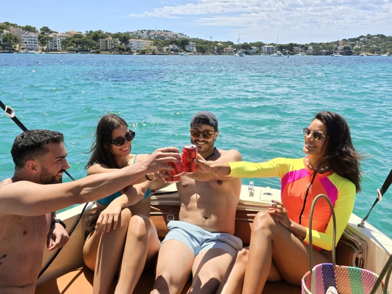 Motorbåt  för uthyrning Club Nàutic Santa Ponsa till det bästa priset 