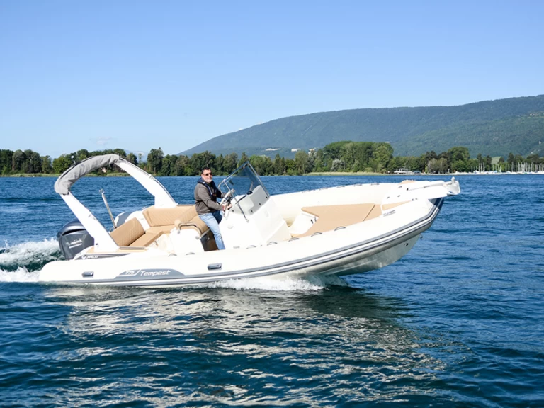Uthyrning Porto Rotondo - Capelli Tempest 770 av Samboat 