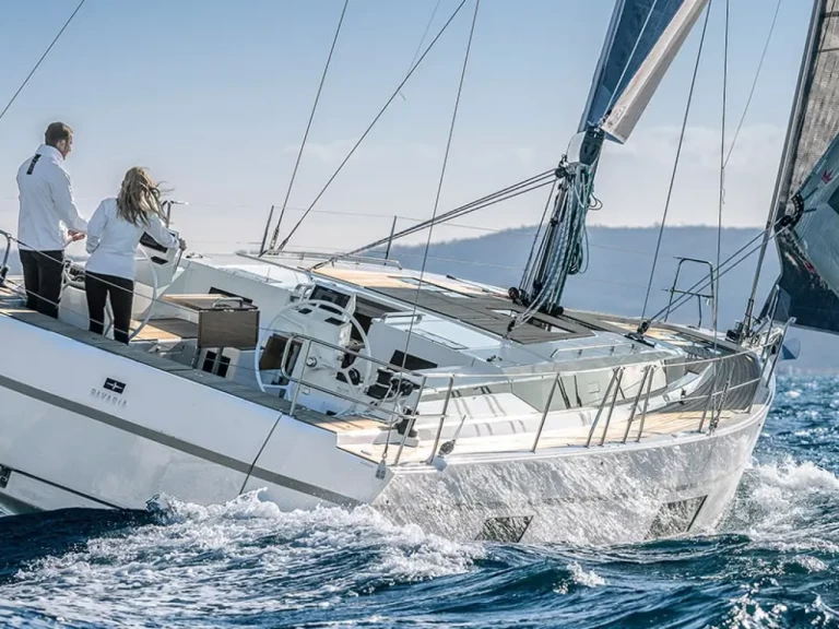 Yacht charter Izola billig Bavaria C45
