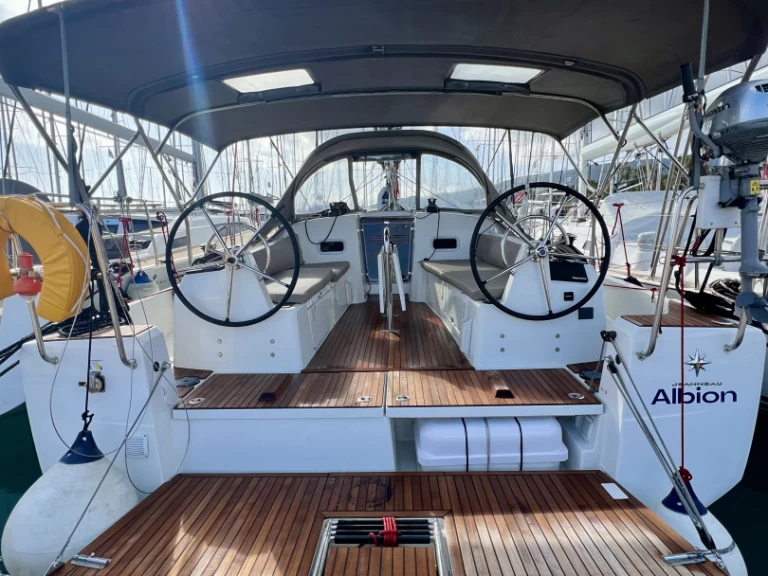 Uthyrning Kos  - Jeanneau Sun Odyssey 380 av Samboat 