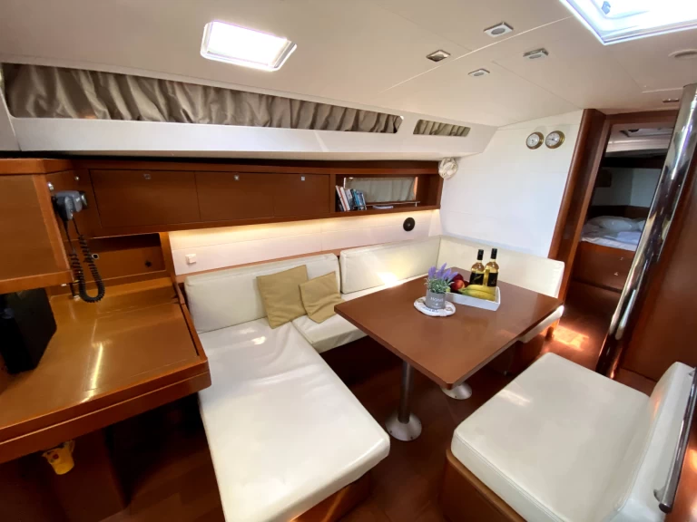 Uthyrning Rhodes (City) - Bénéteau Oceanis 48 av Samboat 