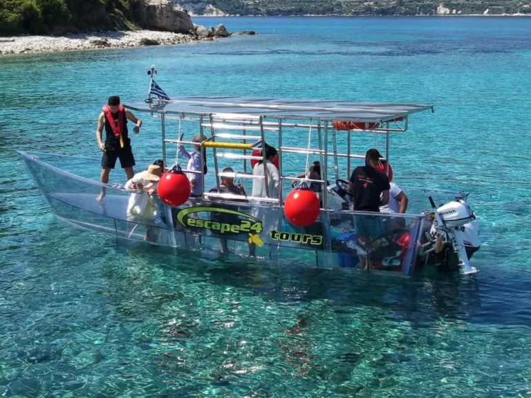 Båtuthyrning Custom Made Clear boat i Kerí på Samboat 