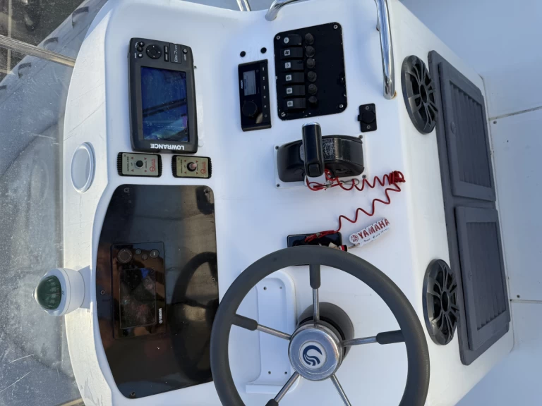 Båtuthyrning Capelli Tempest 750 Top i Solenzara på Samboat 