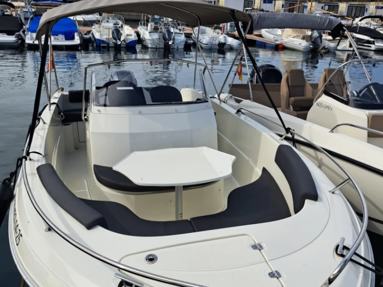 Hyr en Pacific Craft Pacific Craft 625 Open Marina de Palamós 