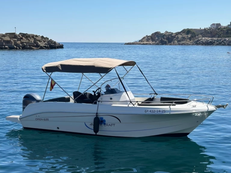 Yacht charter Marina de Palamós billig Pacific Craft 625 Open