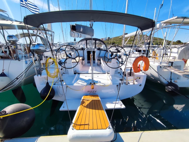 Uthyrning Segelbåt  Bénéteau med en båtlicens 