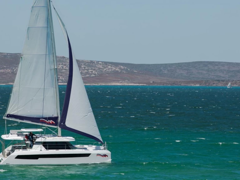 Yacht charter Road Town billig Leopard 42