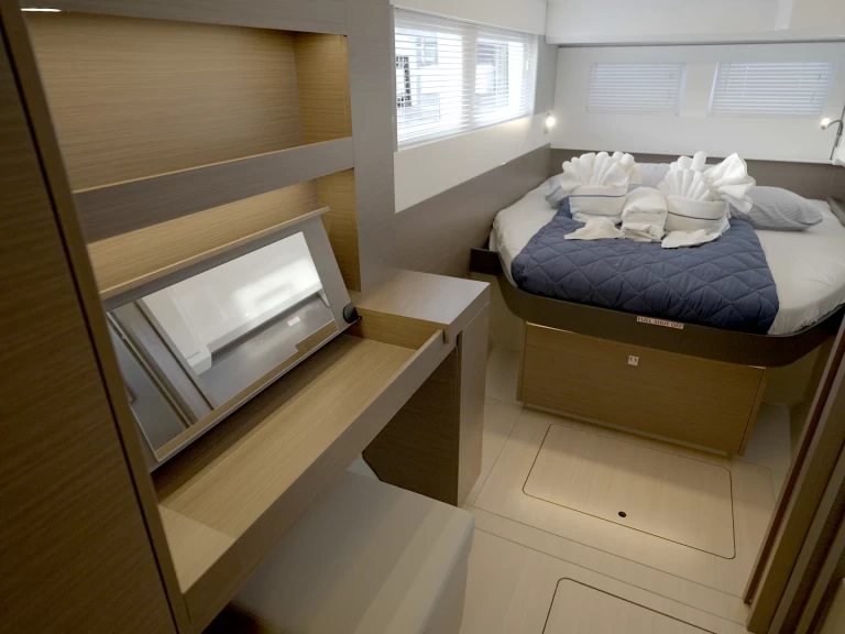 Yacht charter Road Town billig Leopard 40 Powercat