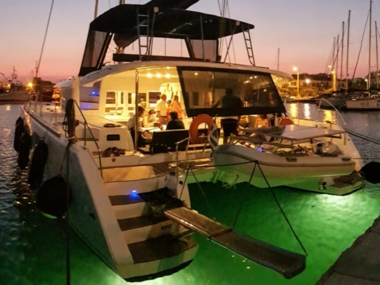 Yacht charter Volos billig Lagoon 450 Fly "ALKYONE"