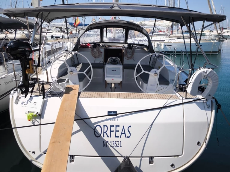 Uthyrning Alimos - Bavaria Cruiser 46 av Samboat 