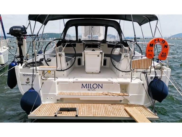 Yacht charter Sámi billig Oceanis 40.1