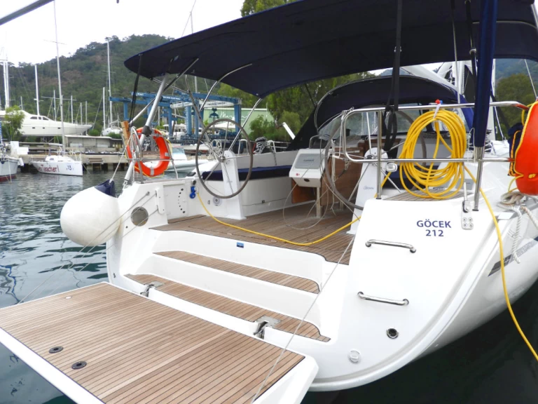 Båtuthyrning Bavaria Cruiser 51 i Lavrio på Samboat 