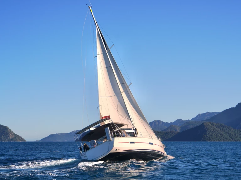 Dufour Dufour 460 Grand Large charter bareboat eller skeppad i Marmaris