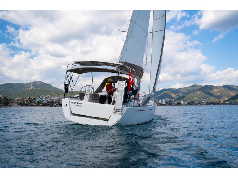 Uthyrning Segelbåt  i Marmaris - Dufour Dufour 335 Grand Large