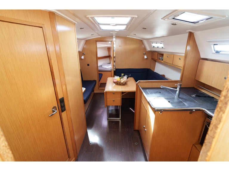 Uthyrning Palairos - Bavaria Bavaria 36 Cruiser av Samboat 