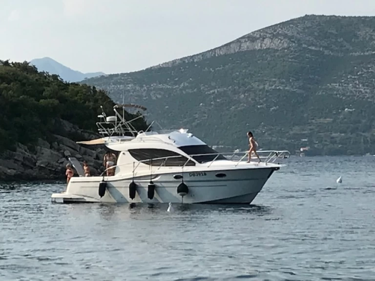 Uthyrning Zadar - Sessa Marine Sessa Dorado 32/36 av Samboat 