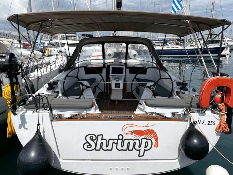 Hyra Segelbåt  med eller utan skeppare Hanse Lavrio 