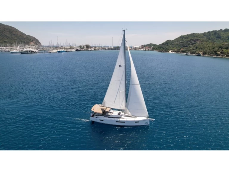 Hyr en Jeanneau Sun Odyssey 410 Marmaris 