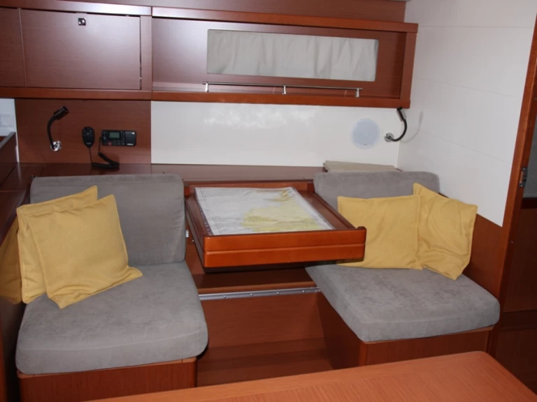 Yacht charter Marmaris billig Oceanis 45