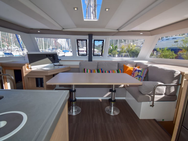 Uthyrning Marmaris - Fountaine Pajot Lucia 40 av Samboat 