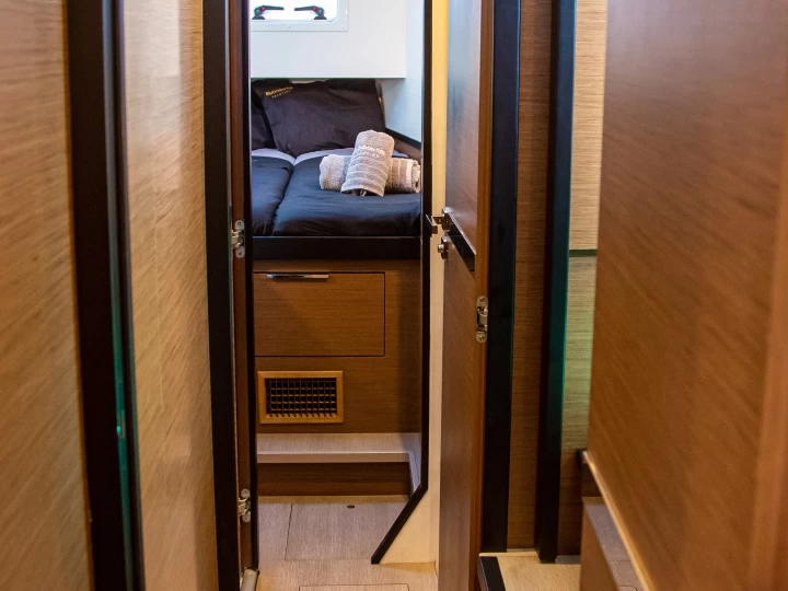 Lagoon Lagoon 40 charter bareboat eller skeppad i Preveza