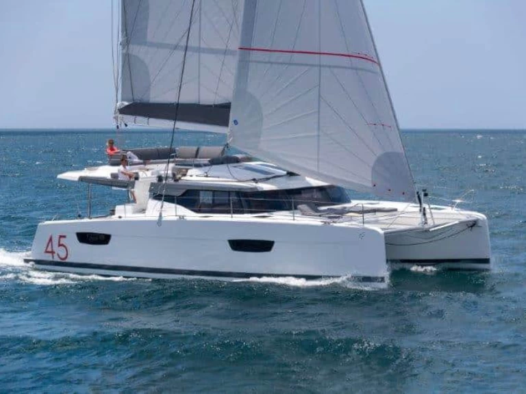 Yacht charter Palma de Mallorca billig Elba 45