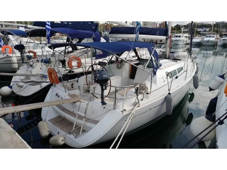 Båtuthyrning Jeanneau Sun Odyssey 36i i Eleusis på Samboat 