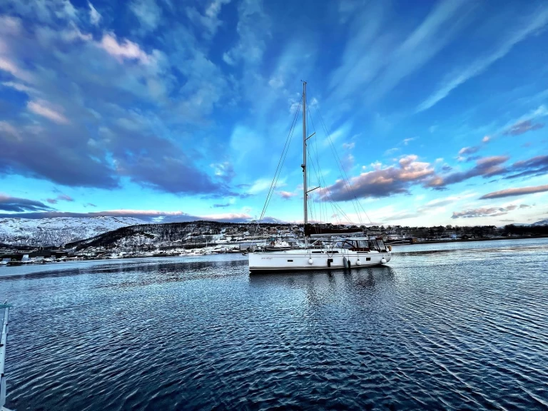 Uthyrning Segelbåt  i Eidkjosen - Hanse Hanse 458