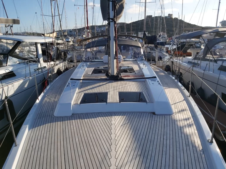 Hyr en Hanse Hanse 508 Lavrio 