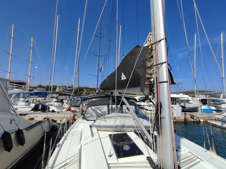 Segelbåt  för uthyrning Lavrio till det bästa priset 