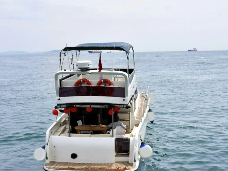 costom made  costom made charter bareboat eller skeppad i Eminönü