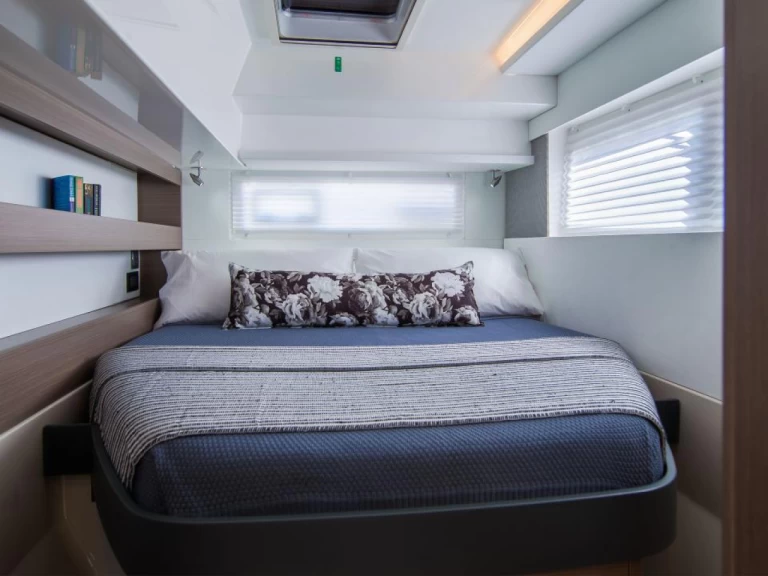 Uthyrning Katamaran  Leopard med en båtlicens 