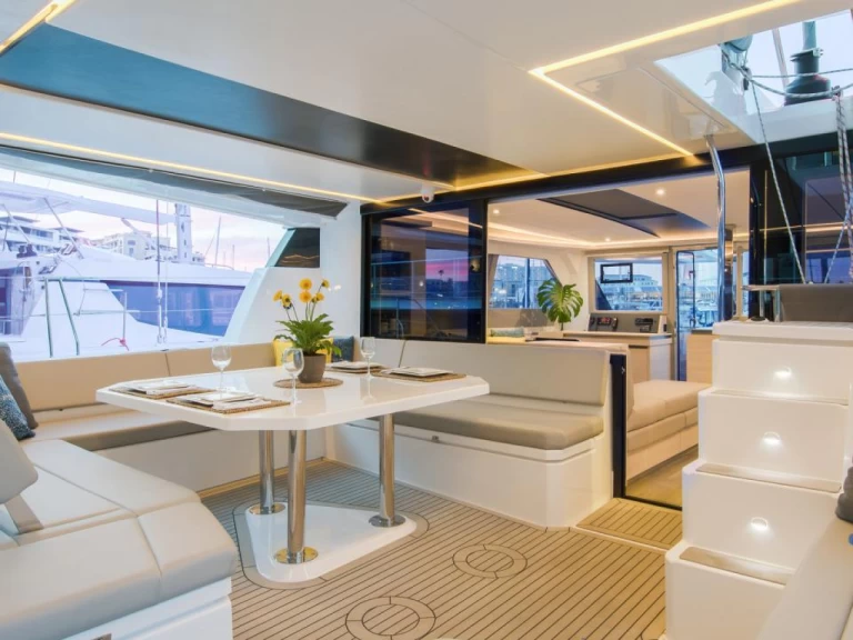 Yacht charter Road Town billig Leopard 50