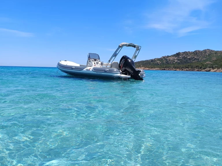 Hyra RIB med eller utan skeppare MV Marine Bonifacio 