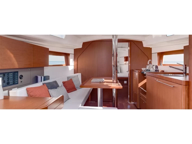 Yacht charter Furnari billig Oceanis 35